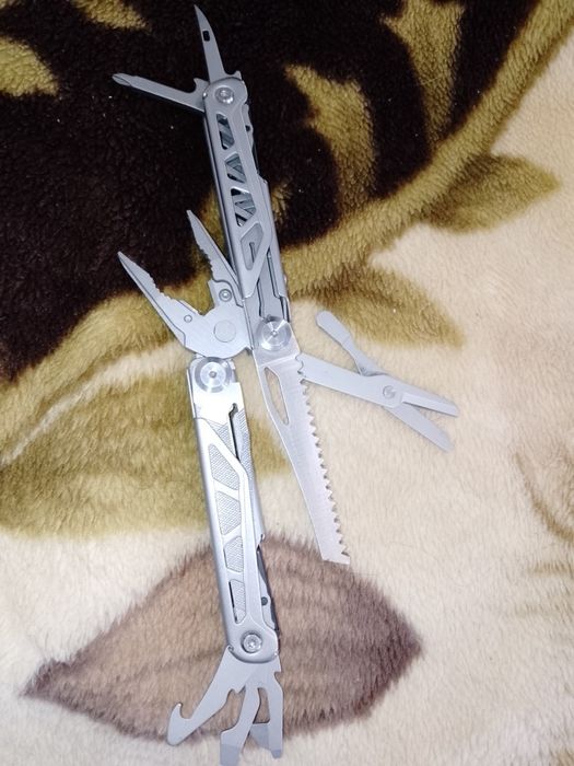 Куртка  и Мультитул