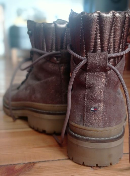 Tommy Hilfiger botki trapery beż 38