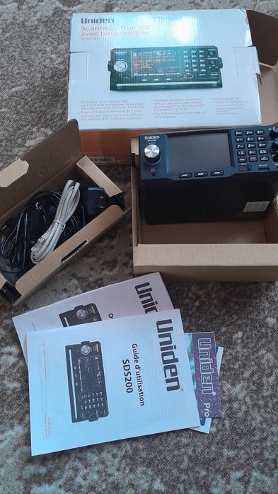 Радіосканер Uniden SDS200 Base/Mobile Scaner