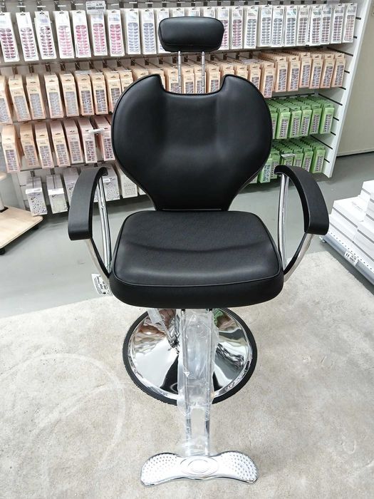 Cadeira Hidráulica e Reclinável para Salão e Barbearia Novas e Profissionais