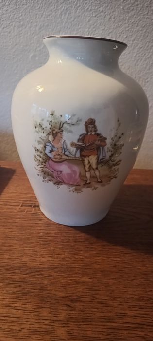 Wazon Chodzież. 19 cm wysokość