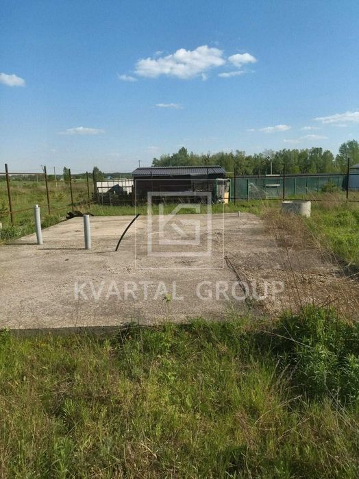 ЧУДОВА ділянка з фундаментом в новому районі