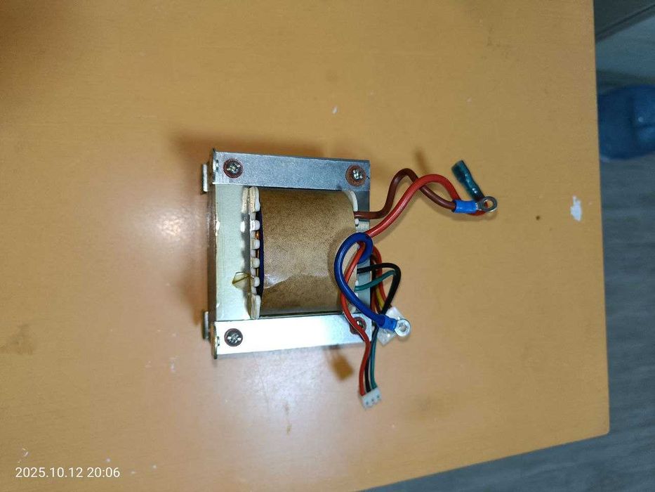 Трансформатор від UPS