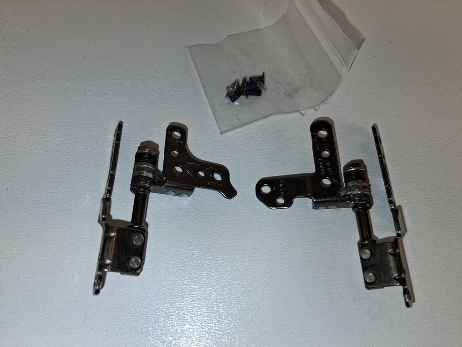 Y065 Zawiasy Lewy Prawy do Laptopa Zestaw Wraz Ze Śrubkami