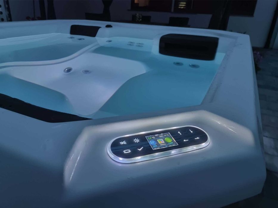 Jacuzzi balia mini basen najlepsze marki Carpathian Balboa Sundance