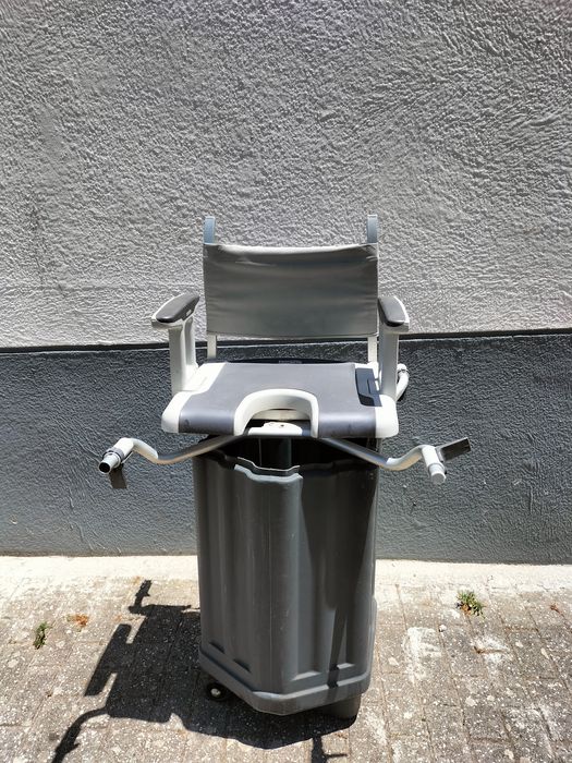 Vendo cadeira com se vê nas fotos