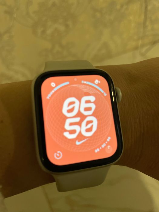 Apple watch 6/44 mm