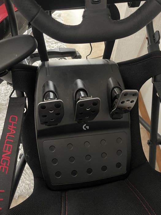 Logitech G920 + cadeira playseat dobrável