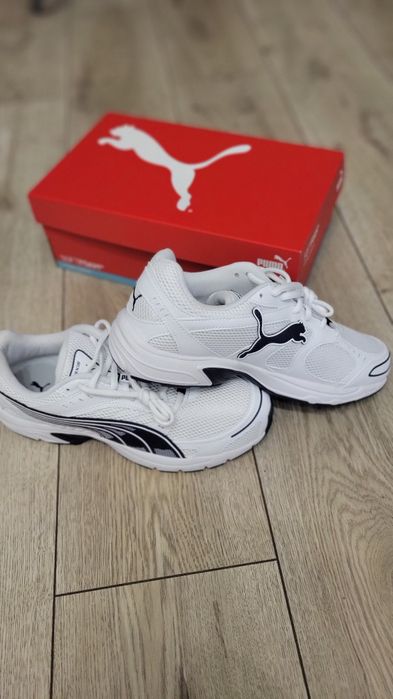 Жіночі кросівки Puma Axis 41 розмір