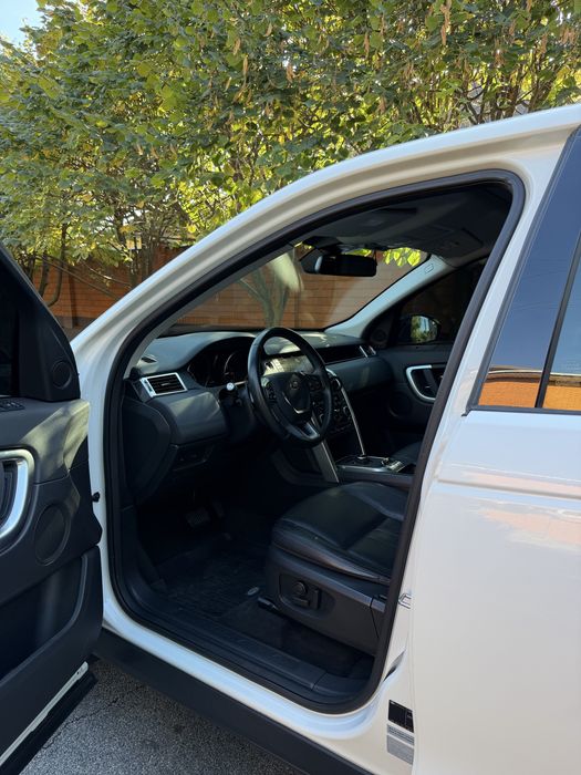 ПРОДАМ Land Rover Discovery Sport