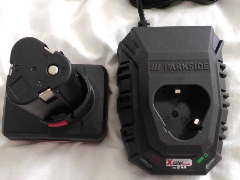Akumulator Parkside 12V 4Ah z szybką ładowarką