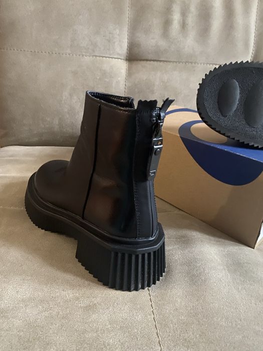 Чобітки 36 розмір, осінь.