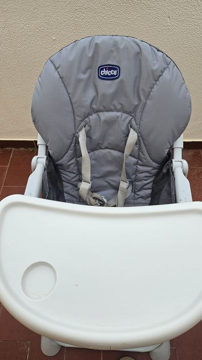 A cadeira alta Chicco é muito confortável. Escreva-me e compre!