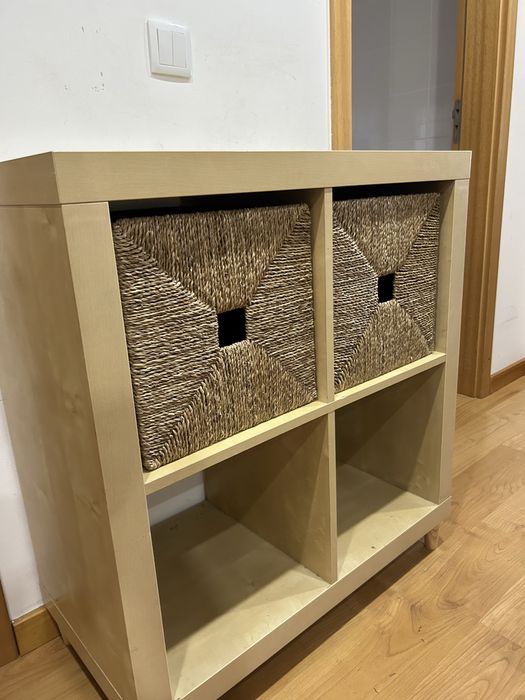 Estante 4 cubos com 2 cestos