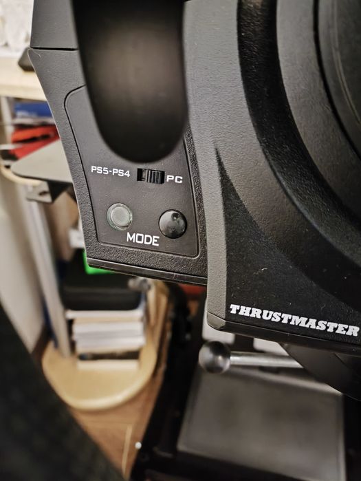 Thrustmaster T300 RS GT + Suporte
