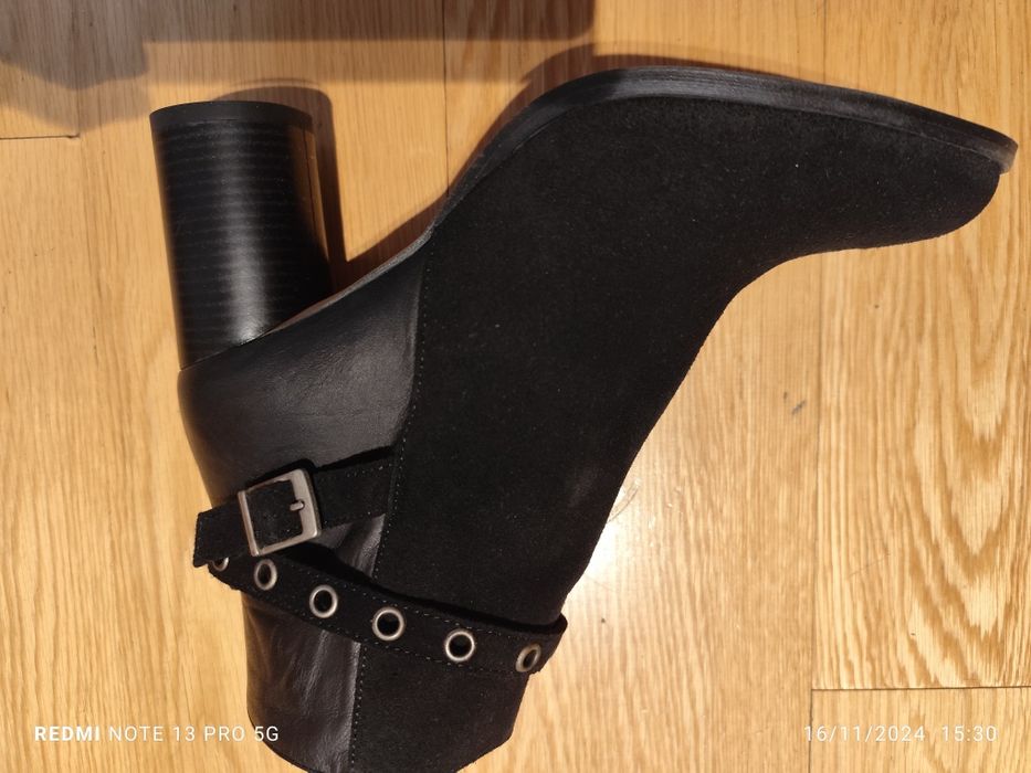 Botins Karl Marc & John