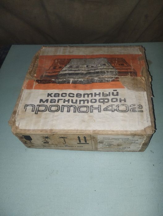 Магнітофон Протон М-402