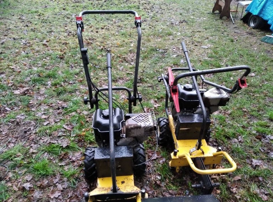 Zestaw zamiatarek marki Texas z silnikiem Briggs&Stratton