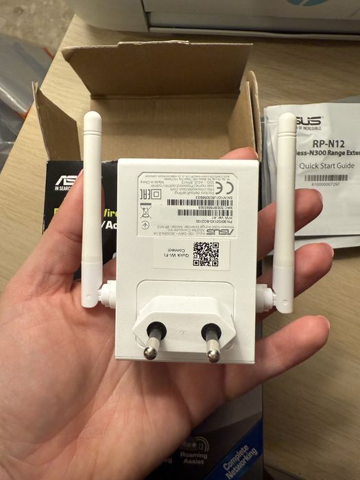 Wzmacniacz Sygnału zasięgu Wi-fi  ASUS RP-N12