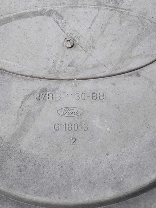 Продам ковпак автомобільний FORD