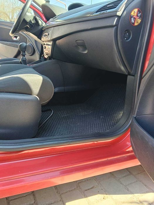 Авто Renault Megane 3