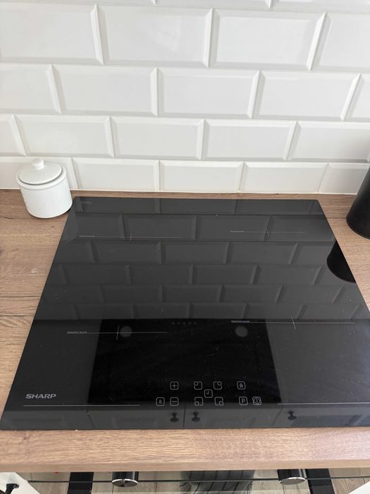 Płyta indukcyjna SHARP  – stan bdb
