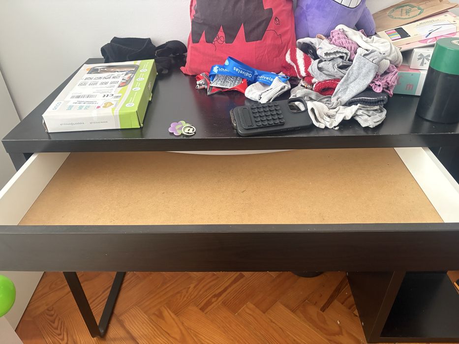 Secretaria de Escritorio IKEA