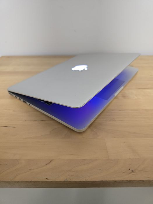 MacBook Pro 13" 2015 | i5 | 8GB | 128GB SSD |