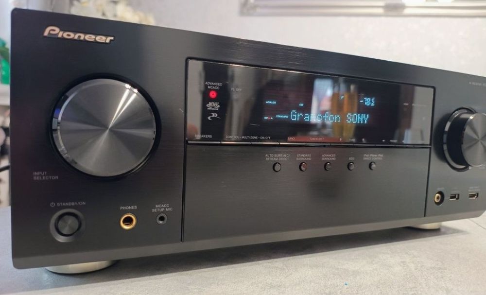 Amplituner Pioneer VSX-923K