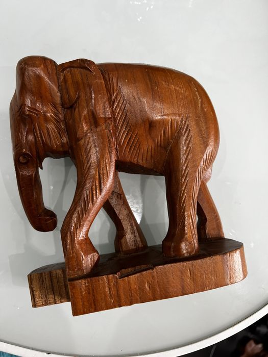 Słoń drewniany 19 cm