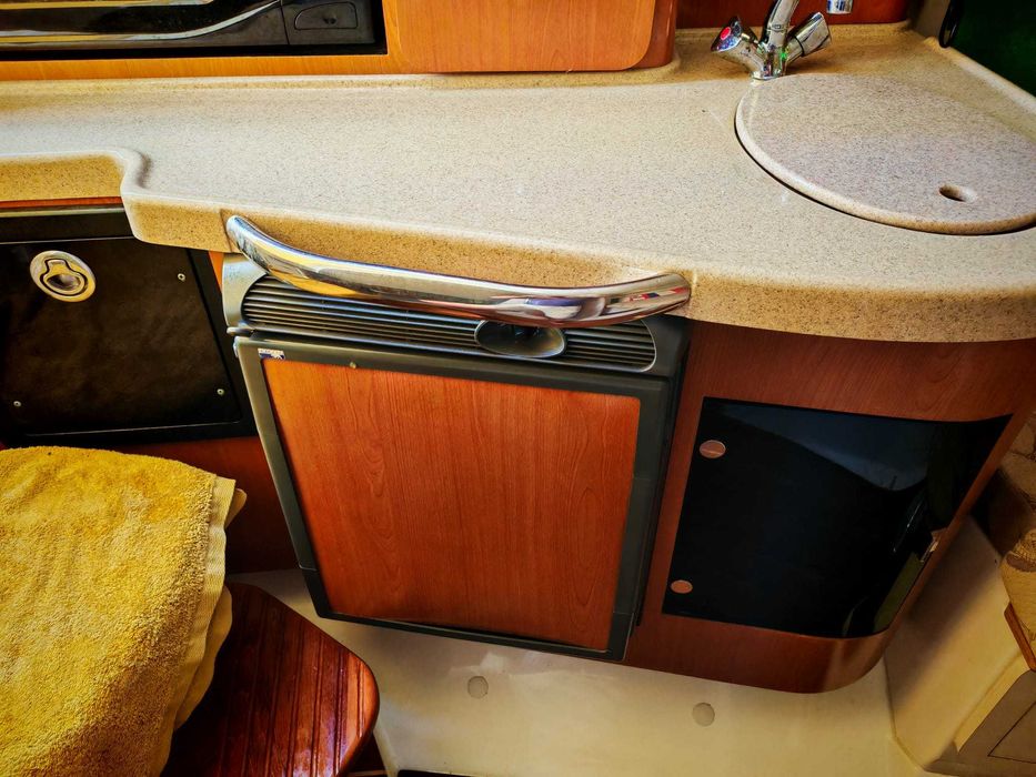 Barco recreio e pesca 3 motores