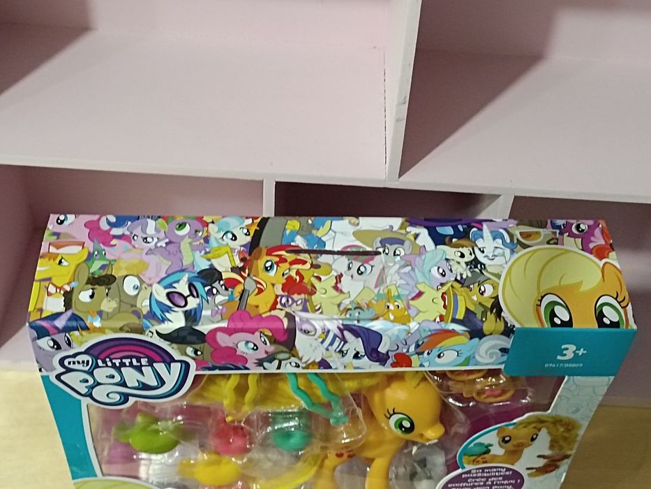 My Little Pony Applejack akcesoria G4 Hasbro figurka MLP nowy zestaw