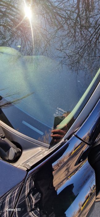 Подам или обменяю Лексус IS300