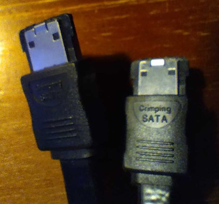 Kabel adapter eSATA - eSATA (Crimpin SATA)
