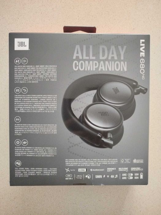 Auscultadores JBL Live 680NC - NOVOS SELADOS