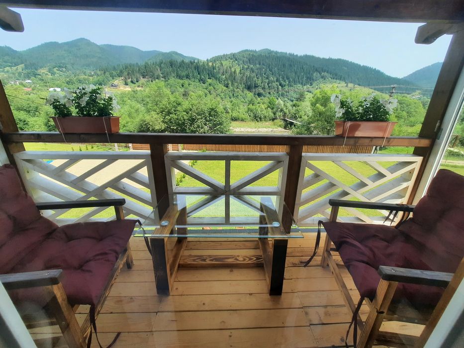 Котедж "Карпатський двір" .Відпочинок в карпатах.Оренда будинку