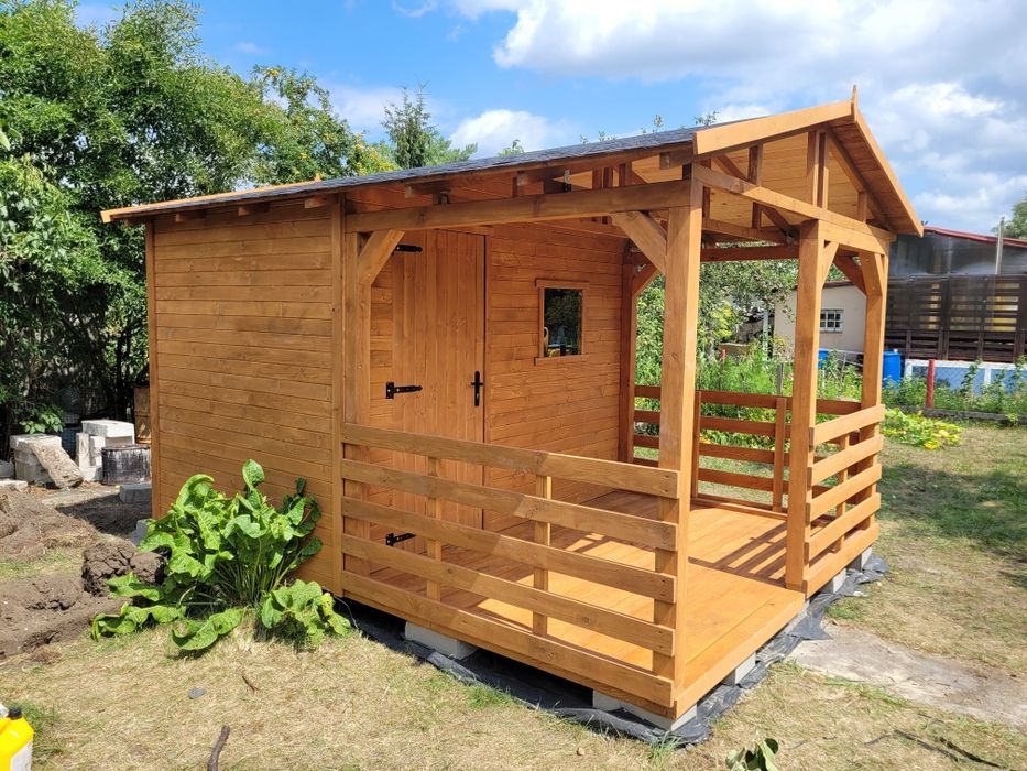 Domek na narzędzia narzędziowy, ogrodowy z tarasem