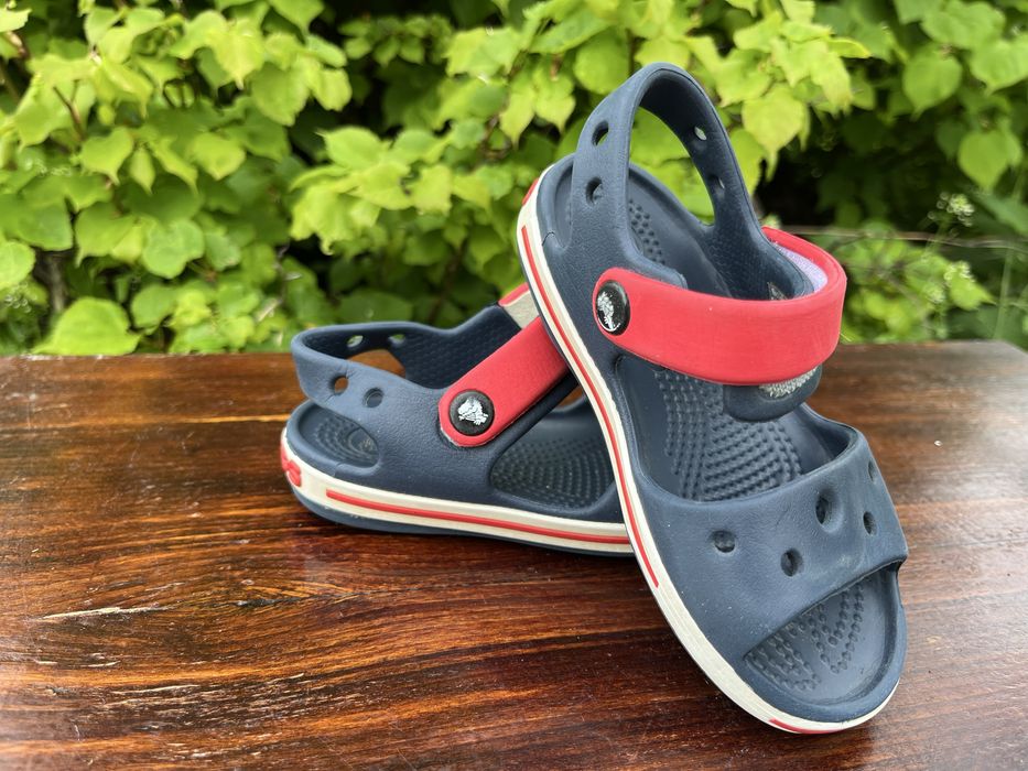 Дитячі босоніжки Crocs С 7