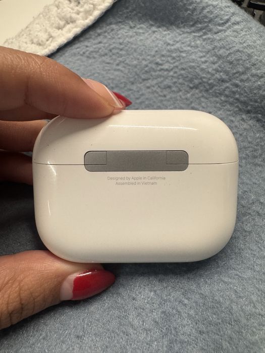 Caixa de Carregamento Original Apple AirPods Pro 3 USB-C (A3122)