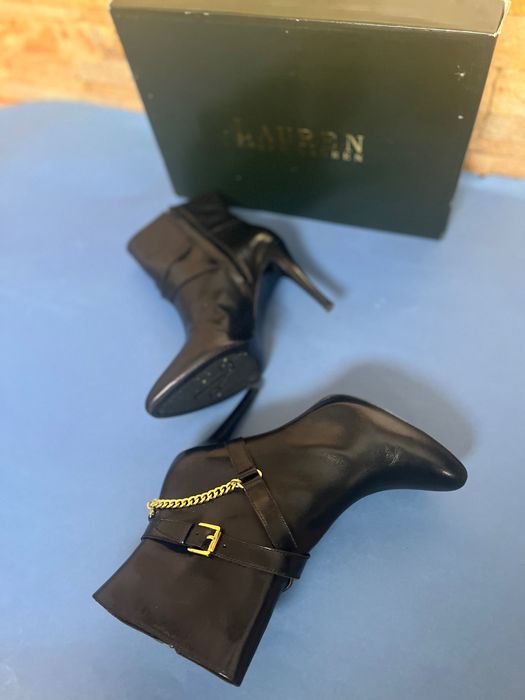Продам оригінальні шкіряні ботильйони Ralph Lauren