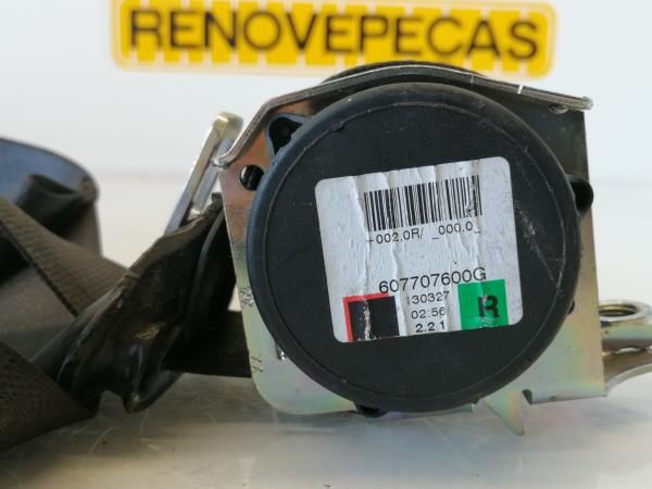 Cinto frente direito OPEL Corsa D