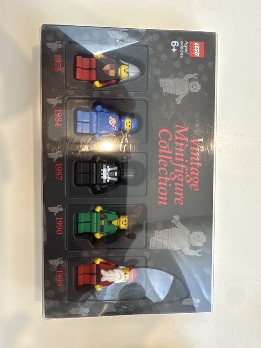 Набір Vintage minifigure collection