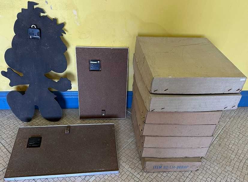 Relógios de parede de pilha (7+3)