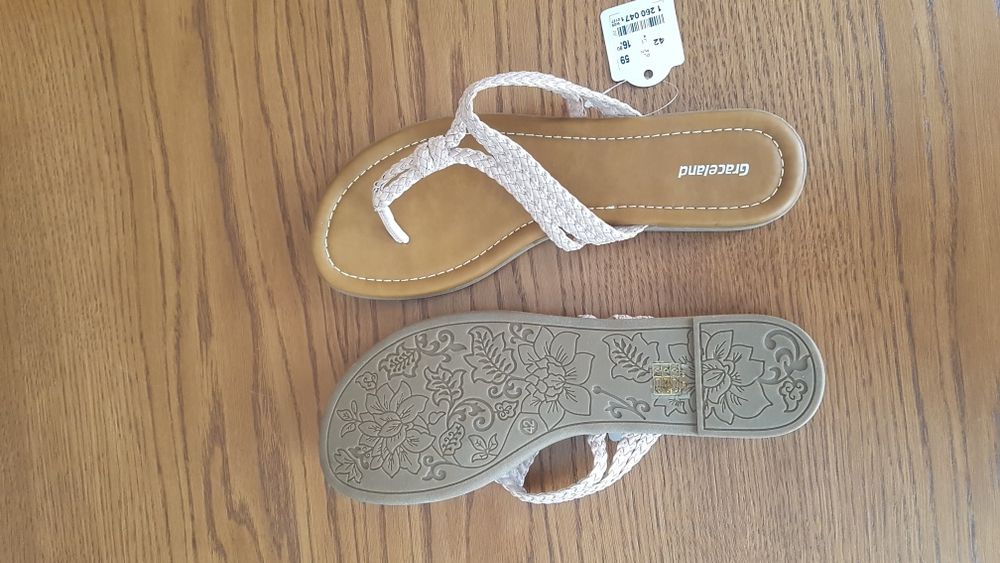 Klapki nowe 42 Deichmann