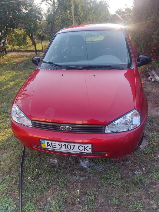 Автомобиль Лада Калина 1.6л