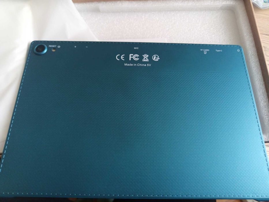 Новий планшет 10"  2gb 32gb , android 12 wifi gps