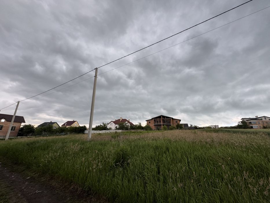 Продаж земельної ділянки Зубра / Сихів