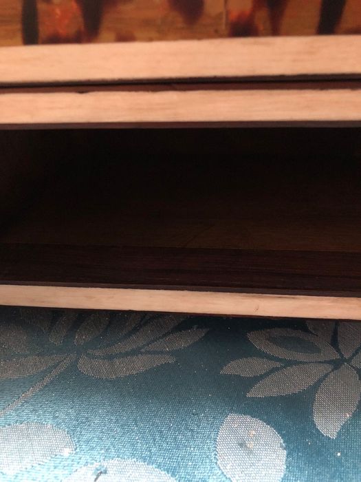 Móvel contador sec:XX Em Pau Santo