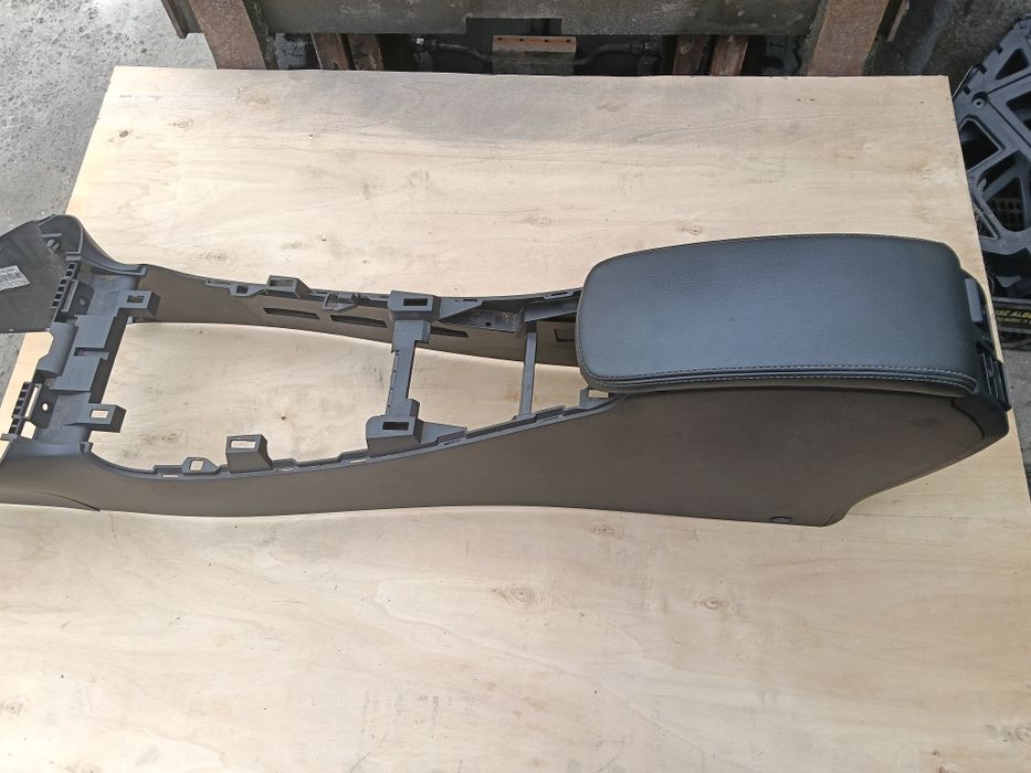Consola Central / Apoio de braço - Renault Laguna 3 III