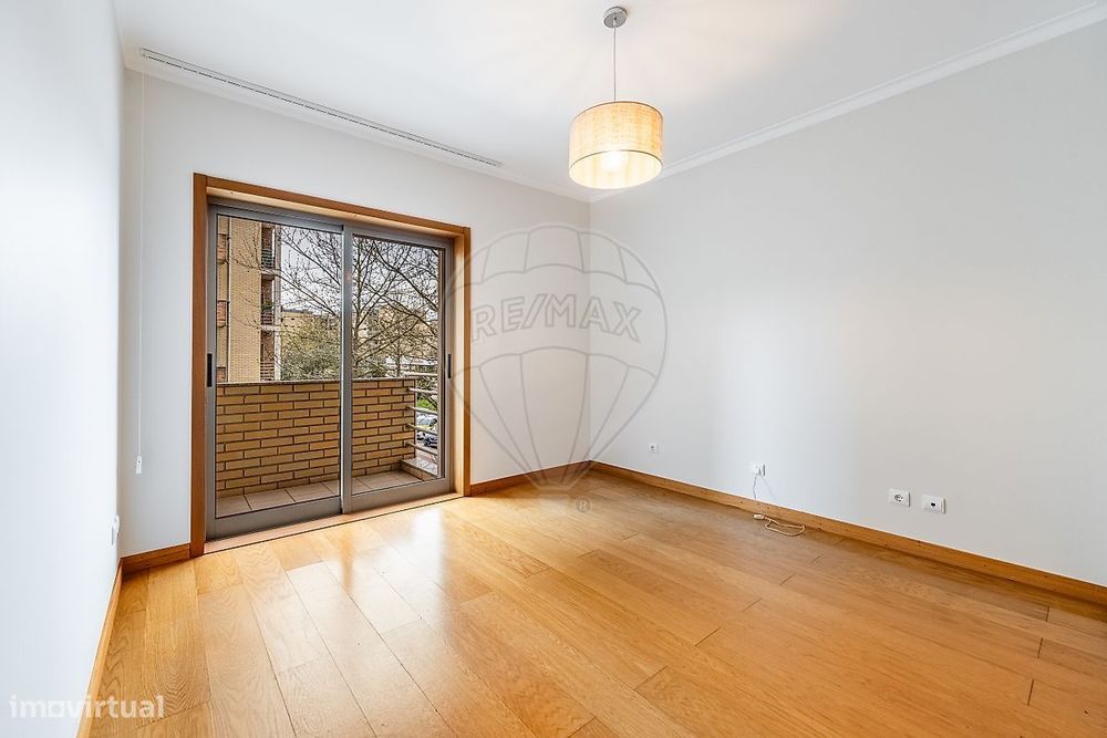 Apartamento T3 para arrendamento